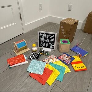 Lovevery 0-6 Month Bundle toy baby Montessori lot Colorful Baby Toy Set